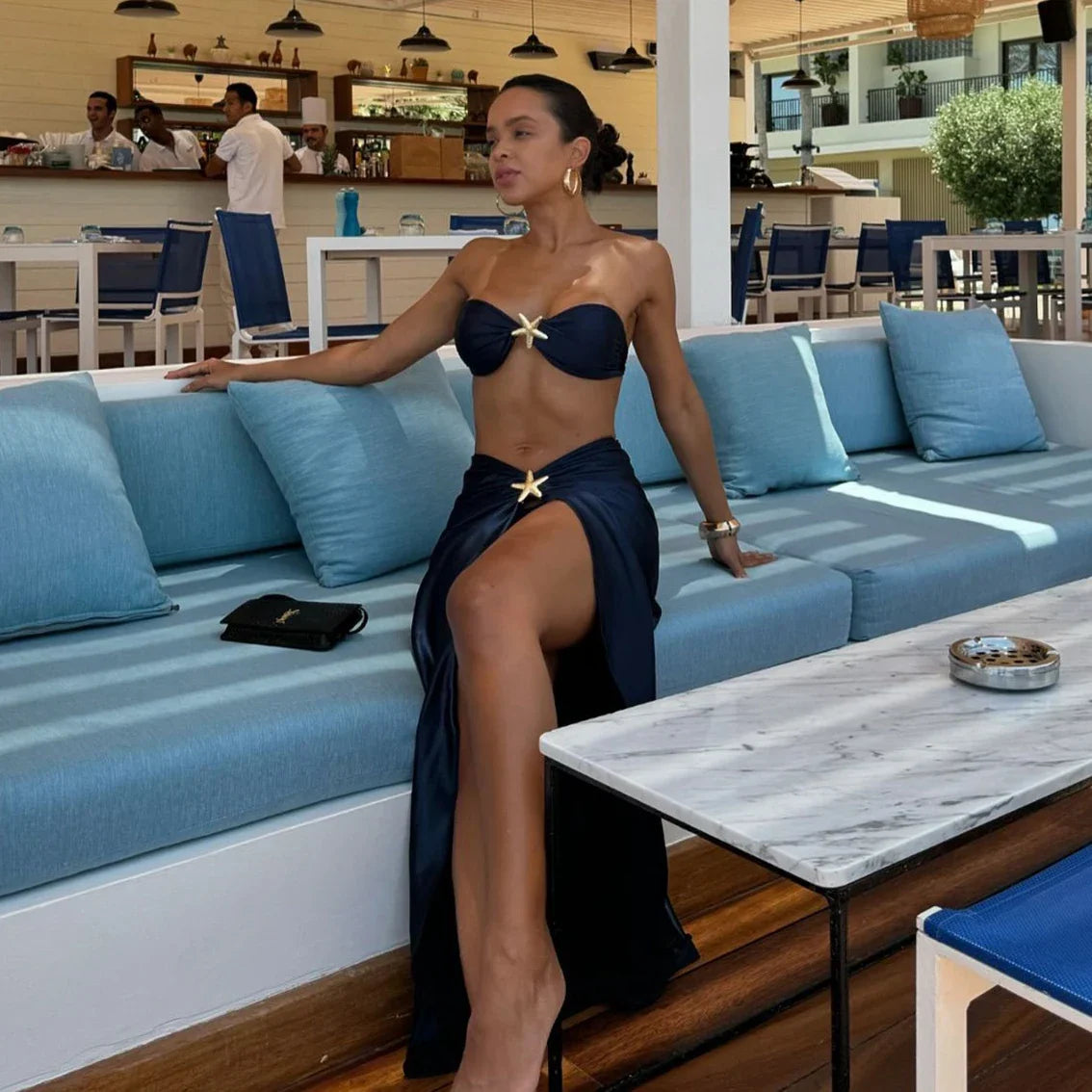 Conjunto de Biquíni e Saída de Praia Ana